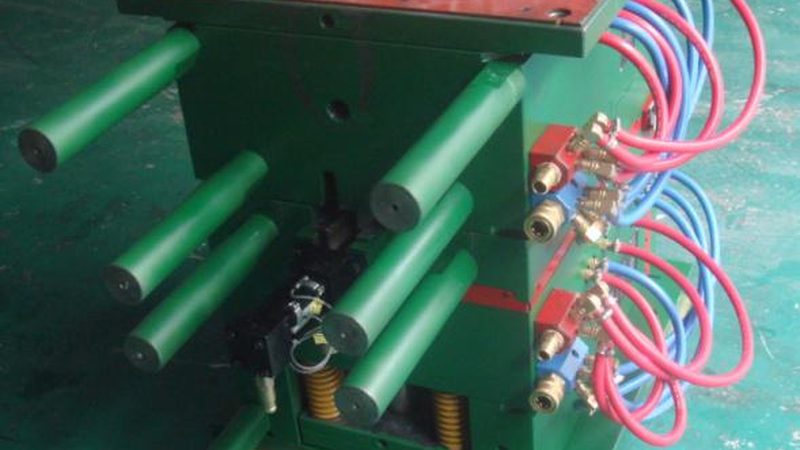 手机外壳模具设计：关键参数与规范解析**