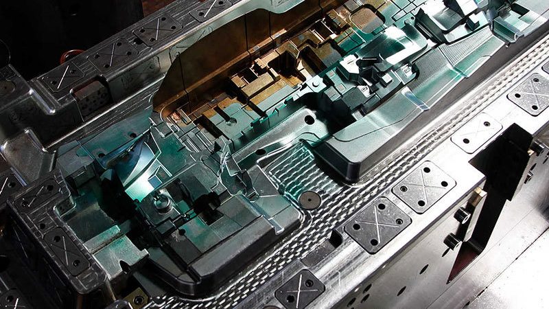 大型家电塑胶模具定制：揭秘其核心工艺与选型要点**