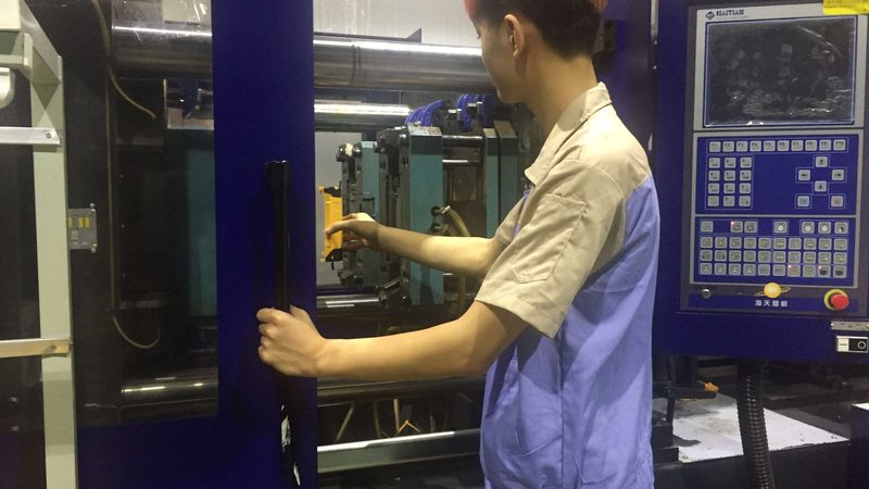 吸塑模具制造标准书：规范与细节解析